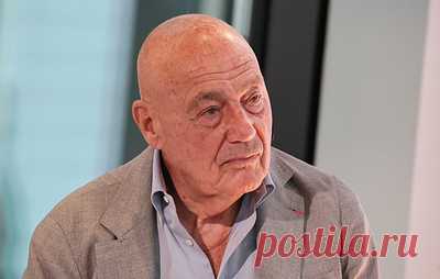 Владимир Познер назвал слухи о своей госпитализации стопроцентным враньем. Телеведущий сообщил, что находится в Стамбуле