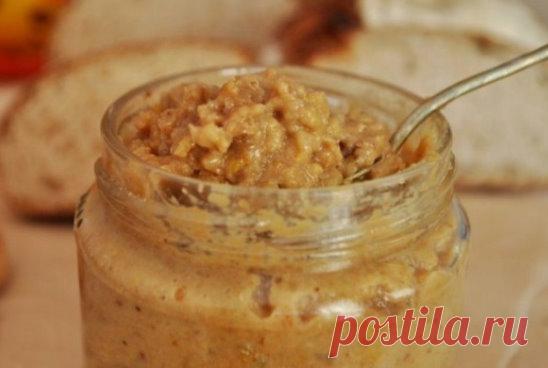 Натуральное средство для суставов 
Рецепт народной медицины  
Обладает мощным восстановительным и противовоспалительным эффектом, увеличивает эластичность связок, нормализует обмен веществ, насыщает кровь полезными ингредиентами. 
Съедайте 1 ст. л. этой смеси за 20 минут до завтрака и обеда. Убедитесь перед применением средства, что у вас нет аллергии ни на один из его компонентов. 
Ингредиенты: 
1 кг мёда 
10 ст. л. льняного семени 
50 г очищенных сырых тыквенных семечек 
5 ст. л. молотого к