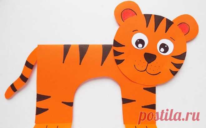 Как сделать тигра своими руками: символ-талисман 2022 года из ткани с выкройками, поделки из соленого теста и других подручных материалов что означает тигр, как лучше украсить квартиру
Как сделать символ года 2020 своими руками из бумаги, ткани, бумаги, бусин, картона и любых других подходящих материалов.
Какие игрушки можно подарить друзьям и родным, чтобы символ года принес в дом удачу
Из атласных лент не так просто сделать очень красивую игрушку к Новому году.
Для нее понадобится много врем…