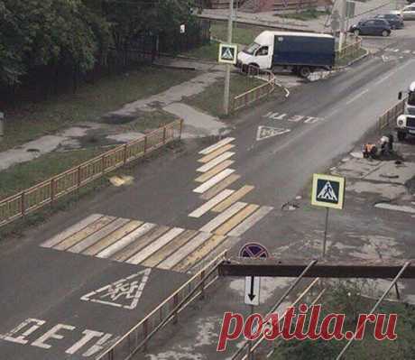 25 доказательств того, что абсурд нас поджидает буквально на каждом шагу