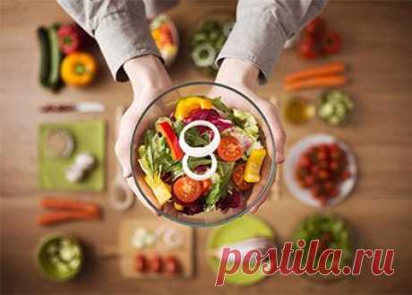 Диетические салаты 🥝 рецепты для похудения с фото, ужин на пп, рецепты питания на овощной диете Простые рецепты диетических салатов с курицей, тунцом, печенью, кукурузой, огурцами. Особенности приготовления легких овощных блюд без майонеза. Варианты «Метелки», «Ниццы», «Грацио». Шесть правил питания для похудения.