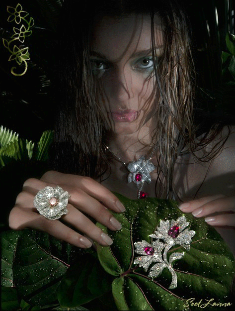 Девушка с драгоценностями » Пожелания | Поздравления | Знаки внимания | Анимации