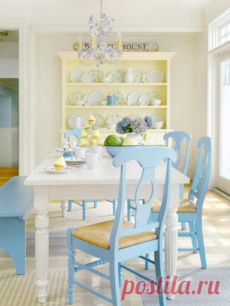 Mix and Chic This is how Gish's Amish Legacies Napolean Chair with a pale blue paint and natural seat... | Home Designs and Decor