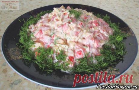 Салат с крабовыми палочками, сыром и помидорами - запись пользователя Наталья Василенко в сообществе Болталка в категории Кулинария Если вы хотите приготовить быстро вкусный, простой и сочный салат, то этот рецепт именно для вас. Салат с крабовыми палочками, сыром и помидорами готовится за 10 минут, сочетание ингредиентов очень удачное.