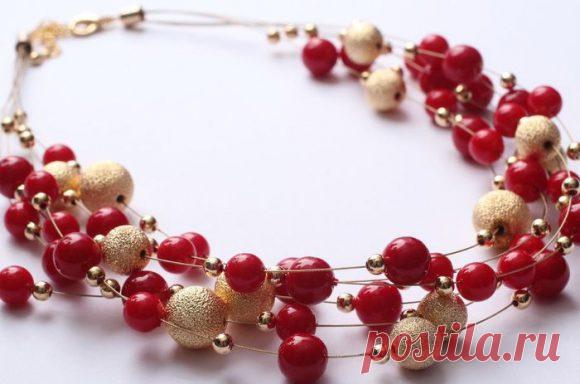 Фурнитура для бижутерии Если вы любите делать своими руками серьги, браслеты, подвески и прочую бижутерию, то вы должны знать о такой категории товаров, как фурнитура для бижутерии.  Она может быть функциональной и декоративной, …