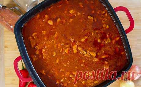 Мясо по-мегрельски. Пробуем рецепт рагу, которое в Грузии берегут для своих и друзей