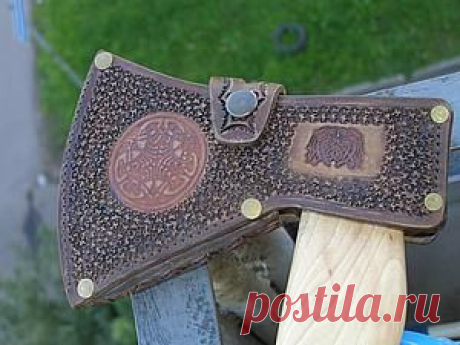 Делаем кожаный чехол для топора