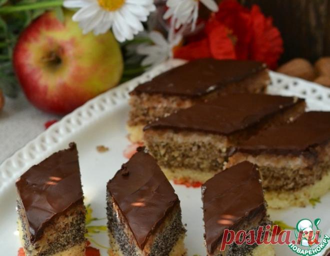 Яблочный пирог с маком и орехами - кулинарный рецепт