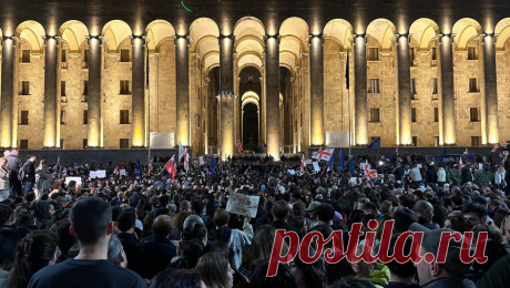 В парламенте Грузии попытались сорвать заседание во время обсуждения закона об иноагентах. В парламенте Грузии был объявлен технический перерыв во время обсуждения законопроекта об иноагентах. Об этом сообщает Sputnik Грузия. Отмечается, что спикер парламента Шалва Папуашвили объявил перерыв, после чего из зала вывели лидера ...