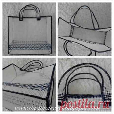 Крючок, пластиковая канва, пряжа - практичная и красивая вещь готова!