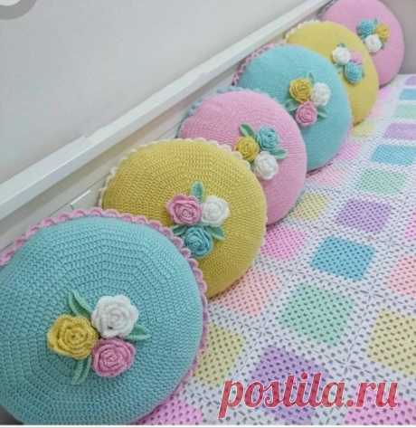 Подушечки для детской или девичьей спаленки