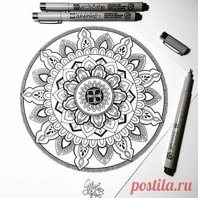 Mandala by @carolinastefani ❤️ #mandalatherapy #mandala #mandalauniverse #mandalatattoo #bluemandala #mandalaart #mandalas #mandalastyle #mandalalove #zendoodle #zentangle #artist #meditation #artistic #inspiration #peace #mandalapassion #mandaladesign #createmandala #beautifulmandalas #mandalasharing #relax #creative #instaart #instasketch