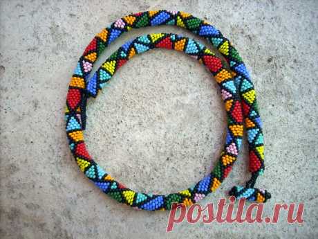 Free pattern for beaded crochet rope Harlequin | Beads Magic