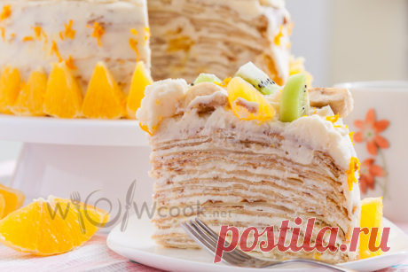 Сладкий блинный торт со сметанным кремом и фруктами Как приготовить вкусный сладкий блинный торт в домашних условиях.
Сегодня мы с Вами приготовим вкусный торт из блинов со сметанным кремом и фруктами. Этот рецепт блинного торта будет отличным решением…