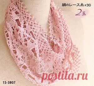 Вязаный крючком шарфик. Схема здесь http://labhousehold.com/crocheted-scarf.html