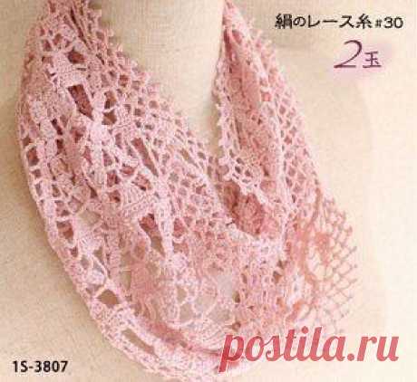 Вязаный крючком шарфик. Схема здесь https://labhousehold.com/crocheted-scarf.html