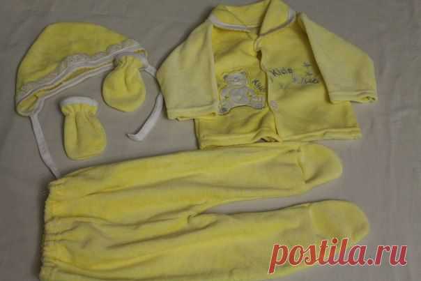 Распродажа костюмчик для малыша 0-2 мес, шапочка, варежки, ползунки и кофточка ( материал велюр),  стоимость 1000 тенге