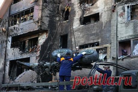 Новость о выплате пострадавшим в Ейске только 10 тысяч рублей оказалась фейком. 20 октября в Telegram-канале «Двач» появилось сообщение с утверждением, что компенсация пострадавшим в результате катастрофы Су-34 в Ейске составит всего 10 тысяч рублей. При этом власти выделили выплаты до миллиона рублей.