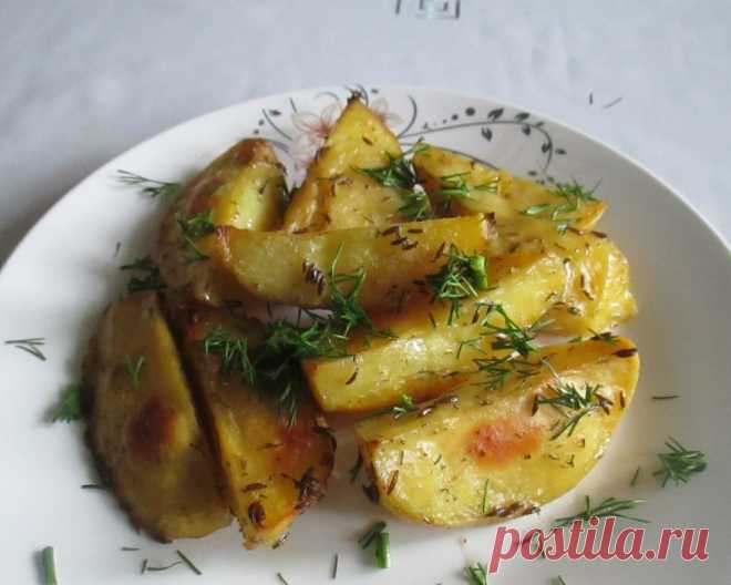 Картошка, запечённая в духовке