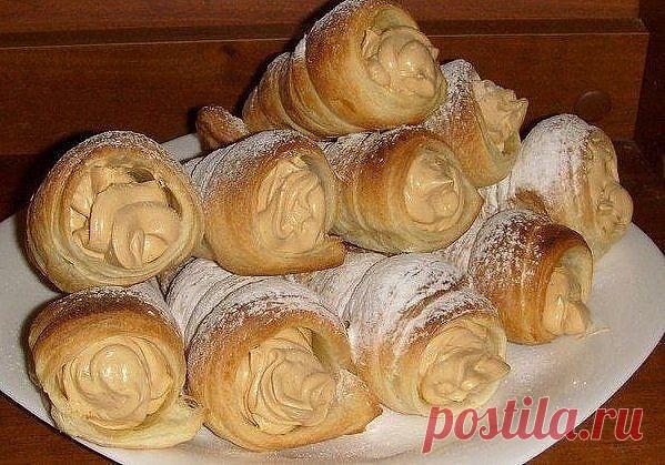 Слоенные трубочки с кремом