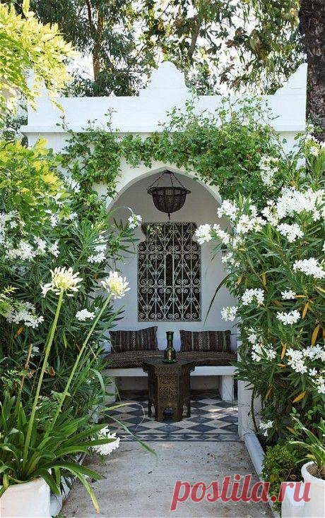 (2) Farm Chic - Home