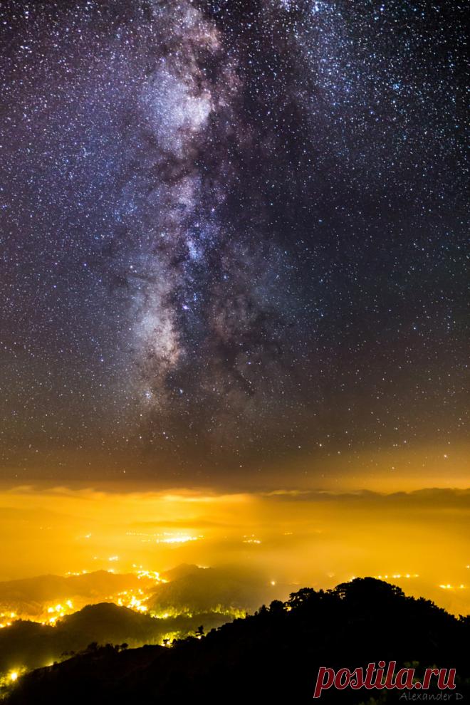 Artistic-realistic nature - 💙 Over the fog on 500px by Alexander Demosthenous,...