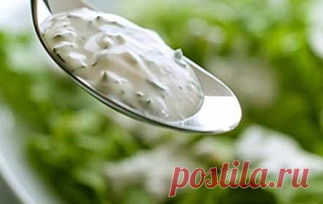 Салатная заправка «Чесночная» / Салатные заправки / TVCook: пошаговые рецепты с фото