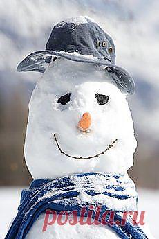 Волшебный шарф от простуды

Секрет это шарфа очень прост. Когда я его вязала вподарок своему тогда еще будущему мужу, я все время думала о нем и мысленно посылала любовь. Если я чувствовала, что я устала, или просто была не в лучшем настроении, я сразу откладывала вязание. Это очень важно – никаких плохих мыслей при создании волшебного шарфа! .