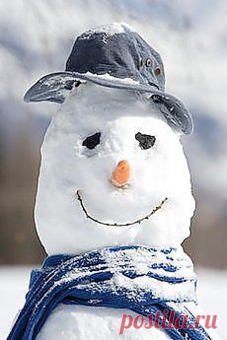 Волшебный шарф от простуды

Секрет это шарфа очень прост. Когда я его вязала вподарок своему тогда еще будущему мужу, я все время думала о нем и мысленно посылала любовь. Если я чувствовала, что я устала, или просто была не в лучшем настроении, я сразу откладывала вязание. Это очень важно – никаких плохих мыслей при создании волшебного шарфа! .