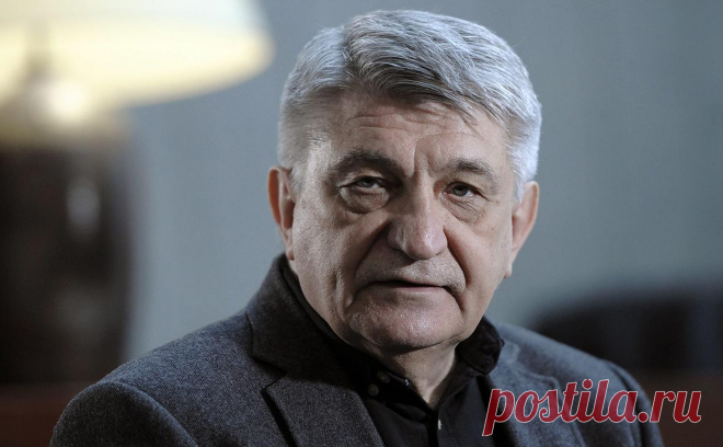 Сокуров сообщил о завершении карьеры после запрета «Сказки». Режиссер Александр Сокуров завершил профессиональную карьеру, об этом он заявил РБК.