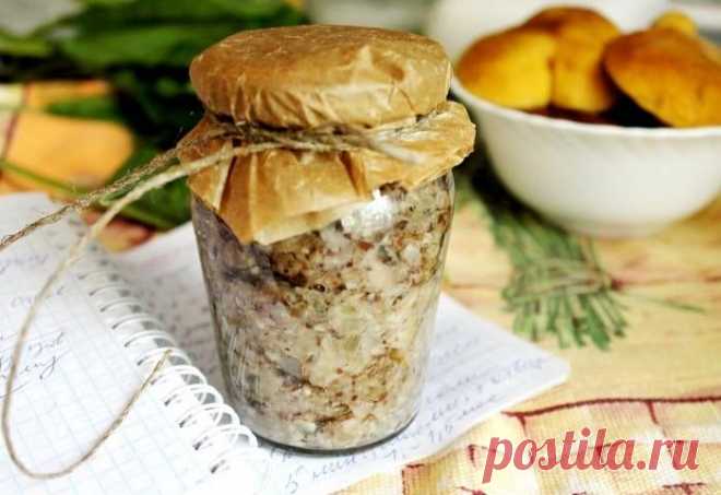 Как приготовить грибную икру: 2 самых удачных рецепта Как приготовить грибную икру? Грибная икра — это действительно отличная заготовка на зиму. Ее можно использовать в качестве начинки для пирогов.
