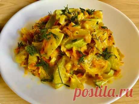 Приготовила кабачки по новому рецепту. Настолько вкусно, что и гостей не стыдно угостить - Вкусные рецепты - медиаплатформа МирТесен Я решила поэкспериментировать с кабачками и приготовила их по-новому. Получилось невероятно вкусно! Теперь буду так готовить кабачки очень часто. Такое блюдо вы даже можете подать гостям в качестве овощного салата или гарнира. И готовьтесь тогда давать всем рецепт! Кабачки две штуки среднего