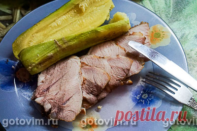 Свиная лопатка, запечённая в духовке с кабачками. Рецепт с фото / Готовим.РУ