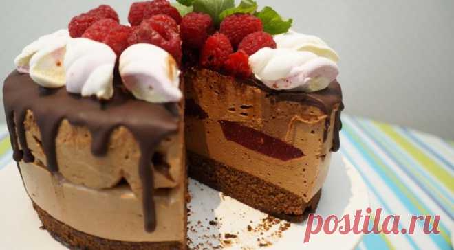 Шоколадный торт-суфле с малиновым конфи на Gastronom.ru