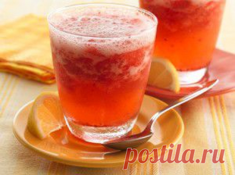 Клубничный лимонад