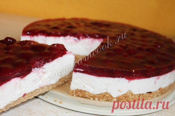 Торт без выпечки с вишней