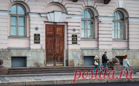 Конституционный суд ответил на вопрос о возвращении смертной казни. Конституционный суд России решил воздержаться от комментариев по вопросу о возможности отмены моратория на смертную казнь.
