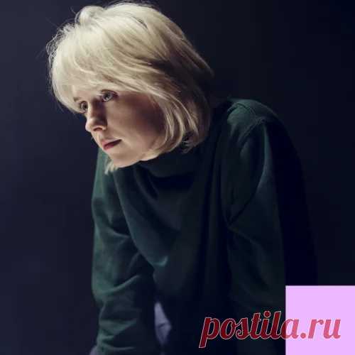 Avalon Emerson Artist of the Month Chart - Sharing-DB.club