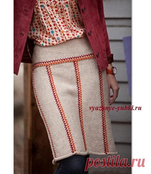 Вязание прямой юбки спицами на кокетке и с контрастной отделкой
