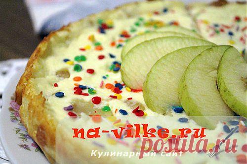 Творожная запеканка с яблоками и изюмом в мультиварке Polaris - рецепт с фото