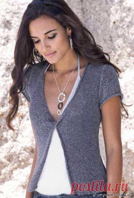 Вязание-спицы-Безрукавки и Жакеты &gt;Жакет с перекрученными полочками