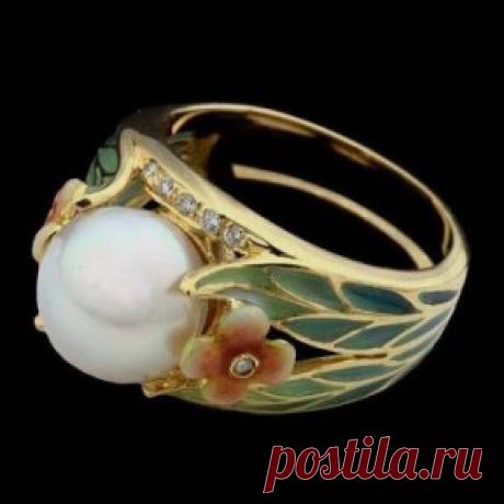 ..Прекрасное - это нечто такое, что принадлежит исключительно Вкусу...                                                    Иммануил Кант