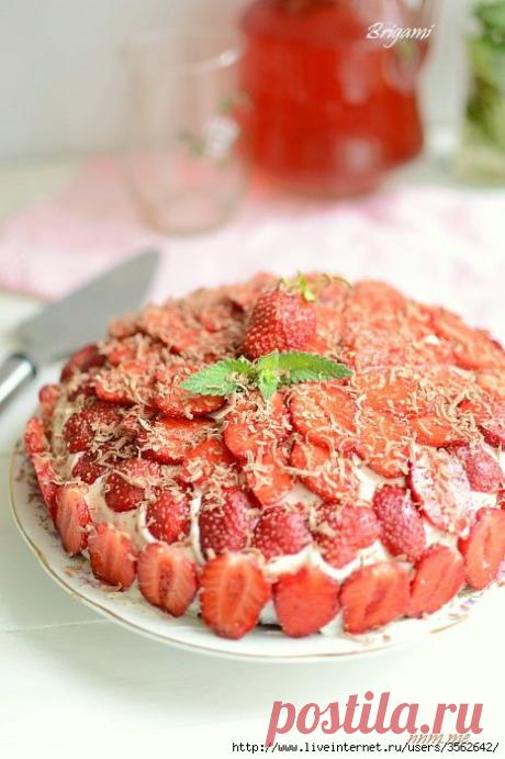 Клубничное лето. Торт с клубничным желе и компот бонусом