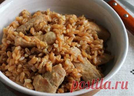 Аппетитная полба с мясом