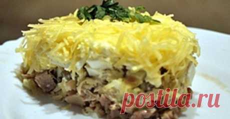 Салат любимый с рыбной консервой - У нас так А вот рецепт очень вкусного салата от одной моей знакомой. 4 вареных яйца, 3 вареных картофелины, 1 банка консервов рыбных, немного тертого сыра, 1 банка маринованных шампиньонов, 200...