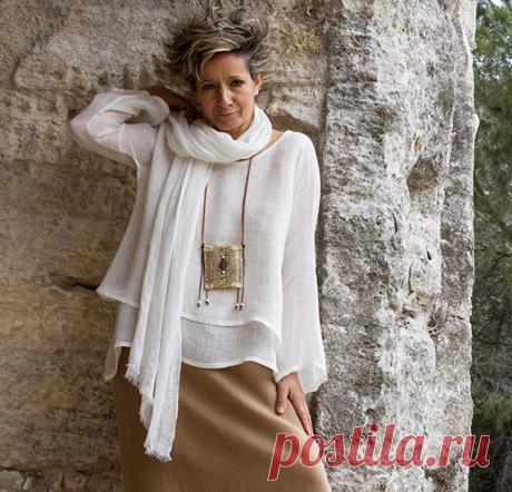 * AMALTHEE CLOTHING , creation of women's clothes made of silk and linen