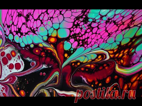 Вариант использования чёрного активатора в Fluid art. Абстрактная картина акрилом.
