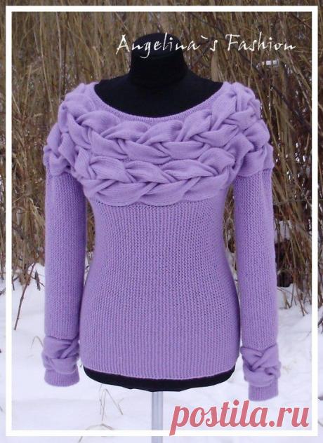Чудесный пуловер "Окутанная косами" (спицы, но проще связать на машине).
