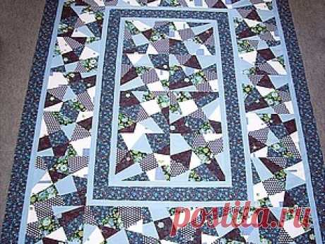 ​Лоскутное шитье двухстороннего одеяла Лоскутное шитье двухстороннего одеялаСшить лоскутное одеяло - задача серьёзная. Многих она может отпугнуть своей сложностью.&nbsp;Но с некоторыми способами сборки лоскутного одеяла вполне может справиться и начинающая рукодельница.