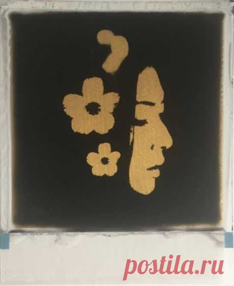 Wild flower 24ct gold leaf Polaroid collage | 1x1 WALL